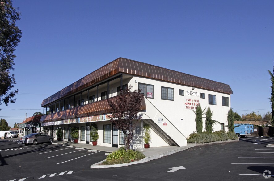 7281-7291 Coronado Dr, San Jose, CA à louer - Photo de l’immeuble – Image 1 sur 4