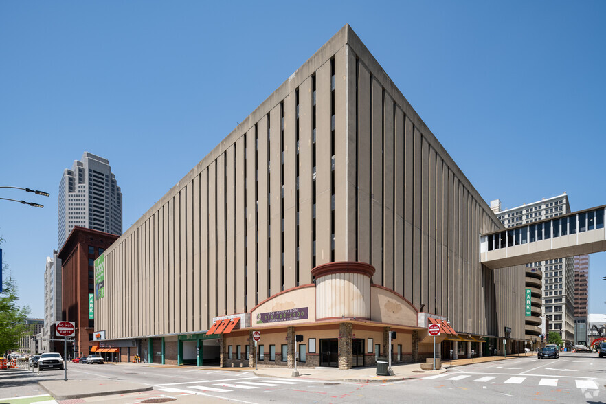 116 N 6th St, Saint Louis, MO à louer - Photo de l’immeuble – Image 1 sur 3