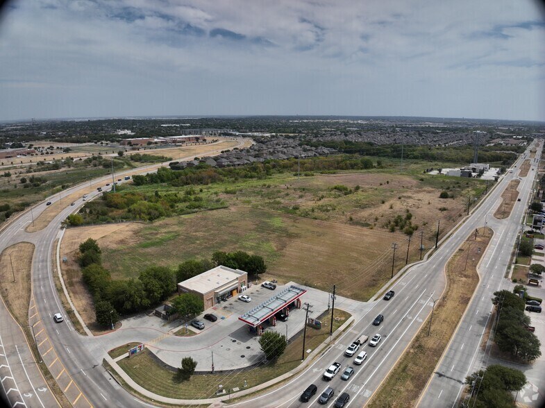 NEQ Golden Triangle Blvd & Beach St, Keller, TX à vendre – Image 3 sur 13