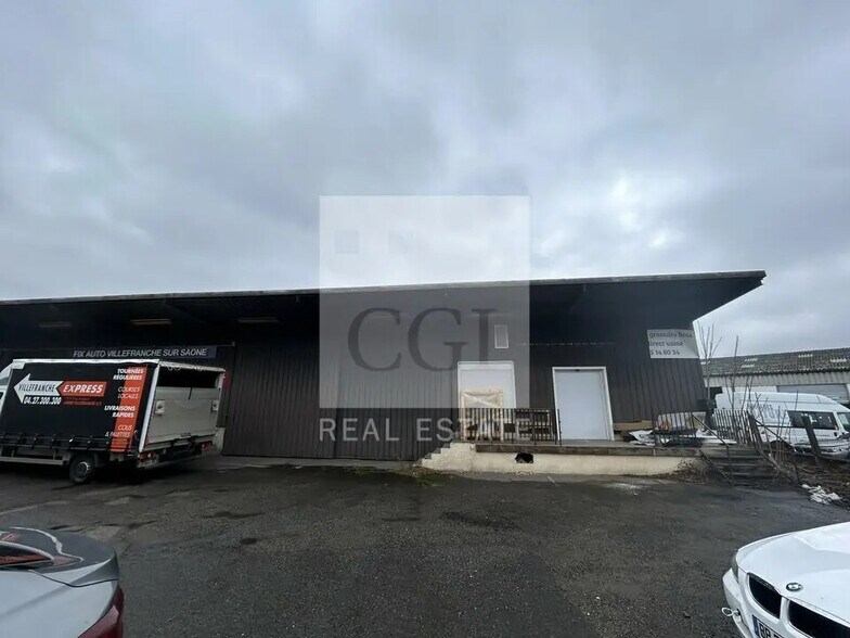 1065 Rue Ampere, Villefranche-sur-Saône à louer - Photo de l’immeuble – Image 1 sur 7
