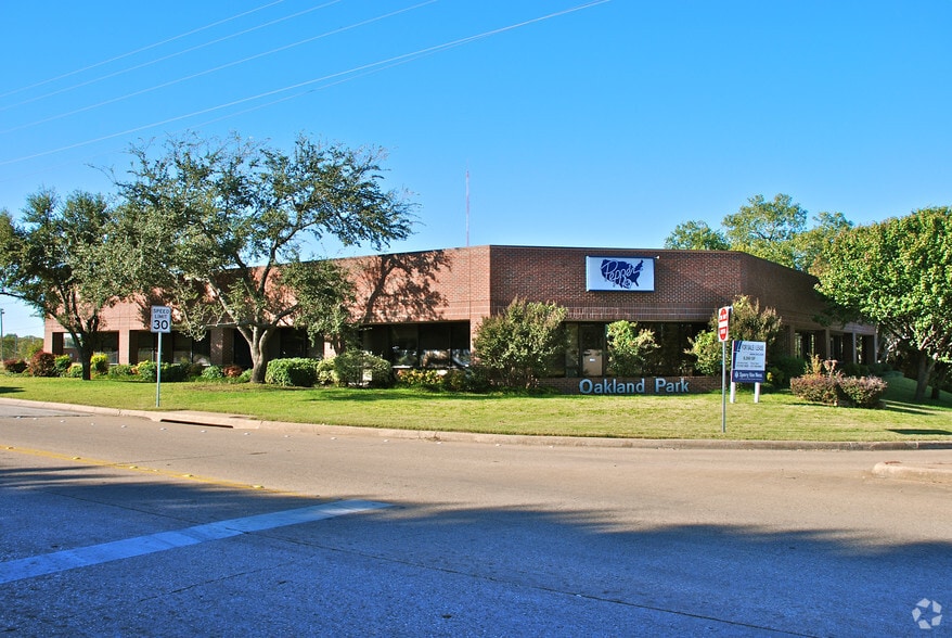 1500 Ederville Rd, Fort Worth, TX à louer - Photo principale – Image 1 sur 7