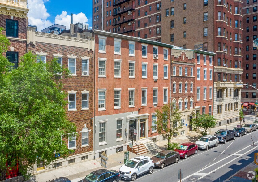 1311 Spruce St, Philadelphia, PA à vendre - Photo principale – Image 1 sur 9