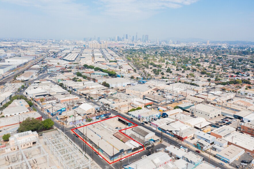 3447 E 15th St, Los Angeles, CA à louer - Aérien – Image 2 sur 7