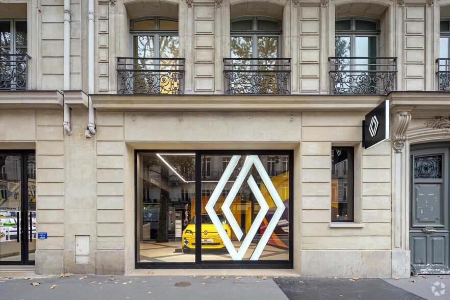 108 Boulevard Haussmann, Paris à louer - Photo de l’immeuble – Image 3 sur 5