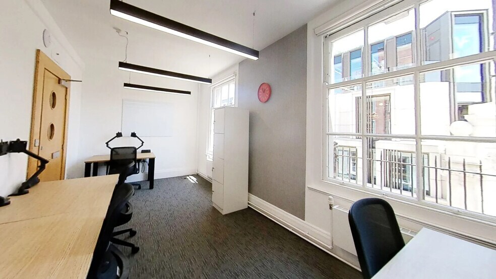 162-168 Regent St, Londres à louer - Numérisation 3D Matterport – Image 2 sur 56