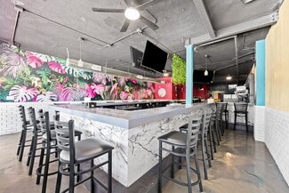 Plus de détails pour 2731-2739 E Oakland Park Blvd, Fort Lauderdale, FL - Local commercial à louer
