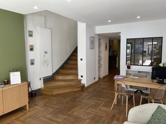 Plus de détails pour Local commercial à vendre