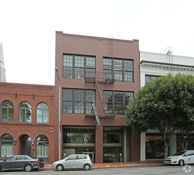 639 Front St, San Francisco, CA à louer - Photo principale – Image 1 sur 13