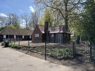 Plus de détails pour 1 The Avenue, Londres - Local commercial à louer