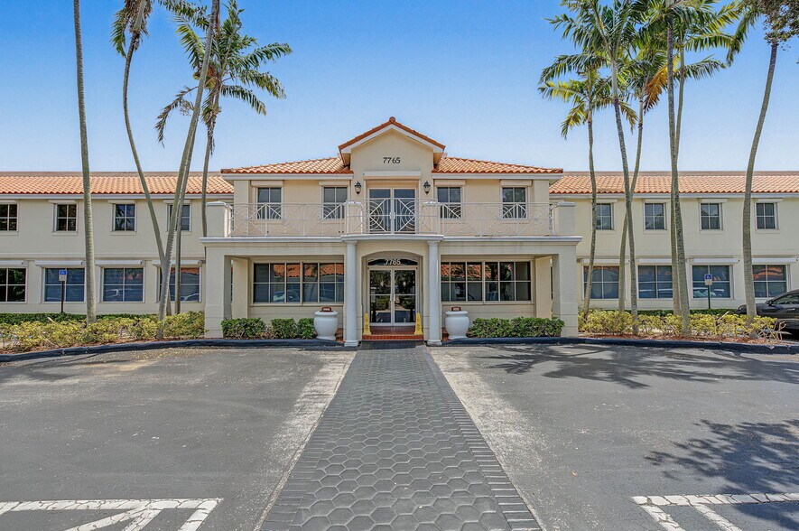 7765 SW 87th Ave, Miami, FL à vendre - Photo de l’immeuble – Image 1 sur 15