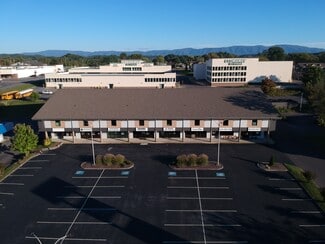 Plus de détails pour 1135 Volunteer Pky, Bristol, TN - Bureau à louer