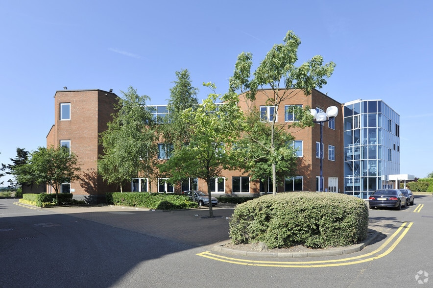 280 Bath Rd, West Drayton à louer - Photo de l’immeuble – Image 3 sur 13