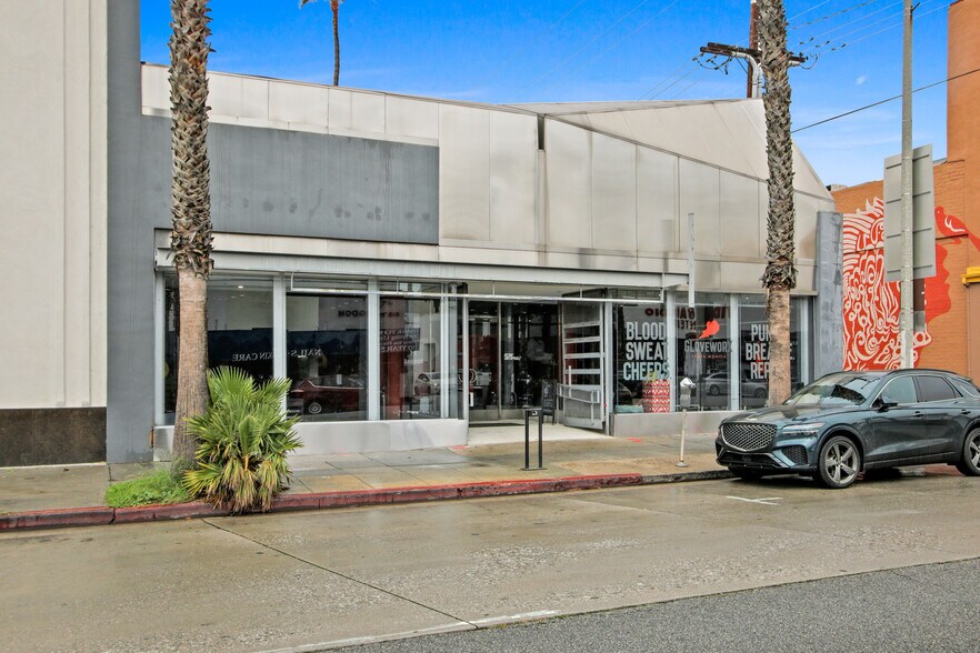 1415 Wilshire Blvd, Santa Monica, CA à vendre - Photo de l’immeuble – Image 1 sur 9