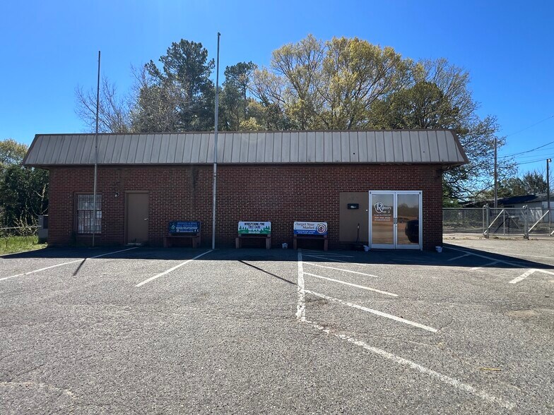 612 Slater St, Kings Mountain, NC à louer - Photo principale – Image 1 sur 26