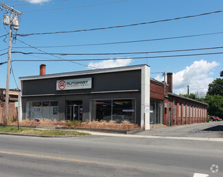 Plus de détails pour 137 King St, Northampton, MA - Local commercial à vendre