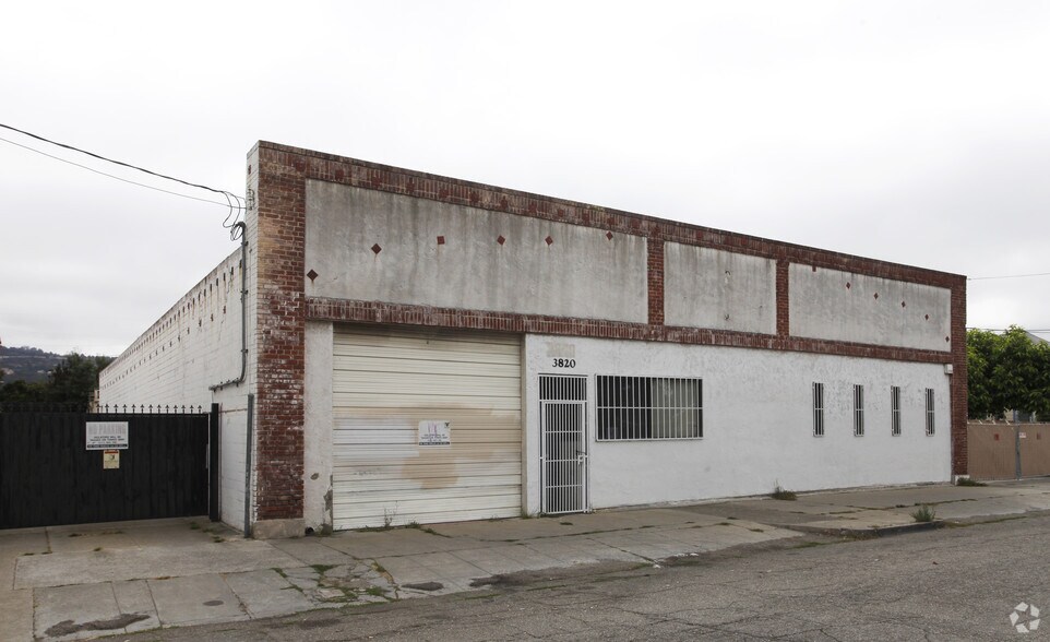 3820 Penniman Ave, Oakland, CA à louer - Photo de l’immeuble – Image 1 sur 3