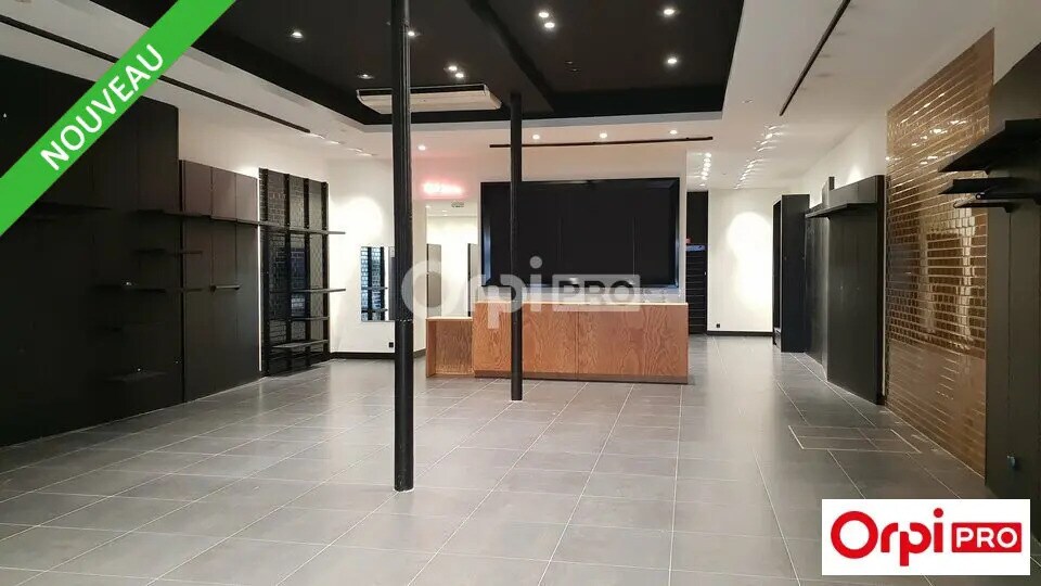 Local commercial dans Romans-sur-Isère à louer - Photo de l’immeuble – Image 1 sur 5