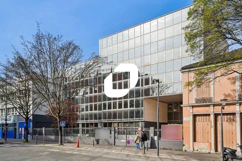 Bureau dans Saint-Ouen-sur-Seine à louer Photo de l’immeuble– Image 1 sur 11