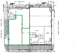 4504 E Hillsborough Ave, Tampa, FL à louer Photo de l’immeuble– Image 1 sur 1