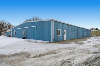 217 Meridian Rd, Mapleton, ND à vendre Photo intérieure– Image 2 sur 9