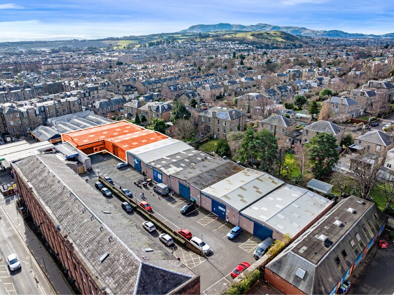 244-256 Causewayside, Edinburgh à louer - Photo de l’immeuble – Image 2 sur 17