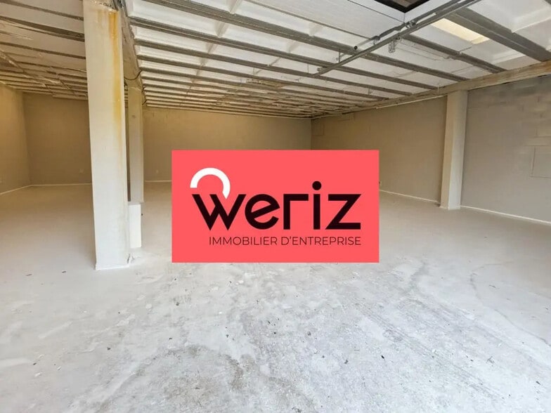 Industriel/Logistique dans Les Pennes-Mirabeau à louer - Photo de l’immeuble – Image 3 sur 6