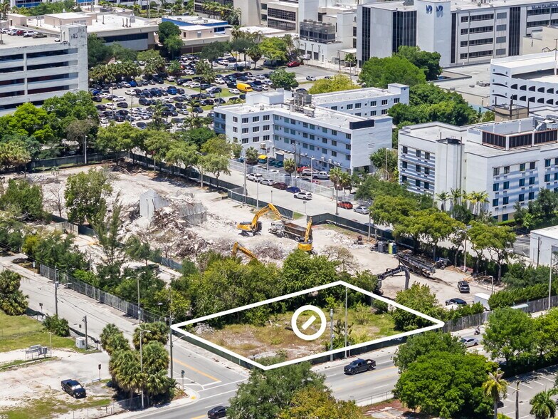 1800 NW 7th Ave, Miami, FL à vendre - Photo de l’immeuble – Image 2 sur 10