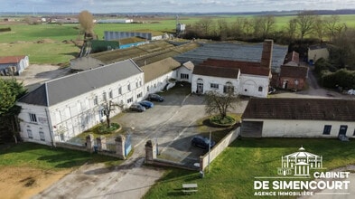 Bonneuil-les-Eaux, OIS - Vue aérienne  vue de carte