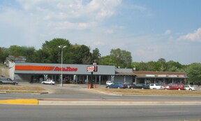 7700-7710 Parallel Pky, Kansas City, KS à louer - Photo de l’immeuble – Image 2 sur 12