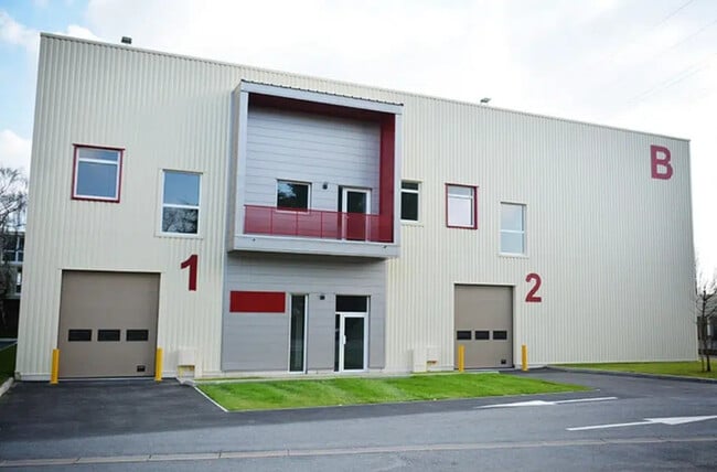 Plus de détails pour 16 Rue Ampère, Pontoise - Industriel/Logistique à louer