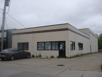 824 E 222nd St, Euclid, OH à vendre Photo principale– Image 1 sur 26
