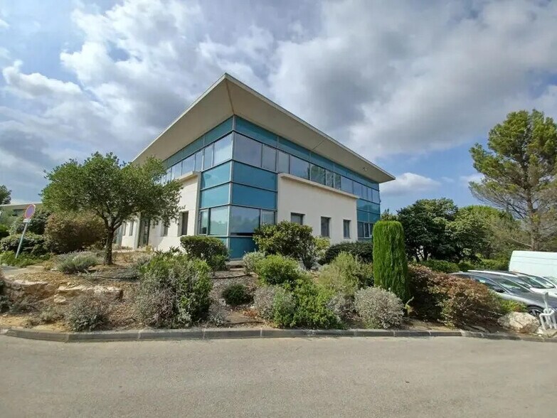 Bureau dans Aix-en-Provence à louer - Photo de l’immeuble – Image 1 sur 8