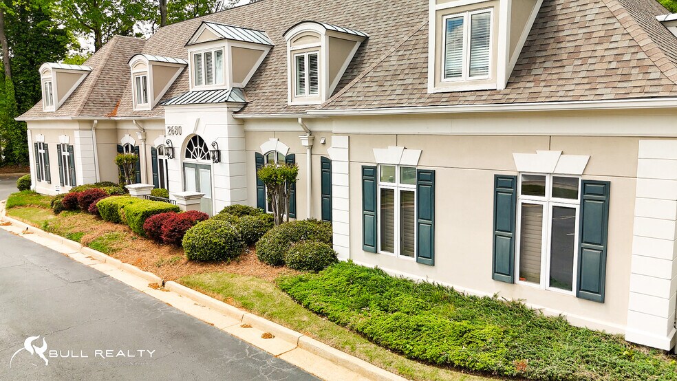 2680 Lawrenceville Hwy, Decatur, GA à louer - Photo de l’immeuble – Image 2 sur 31