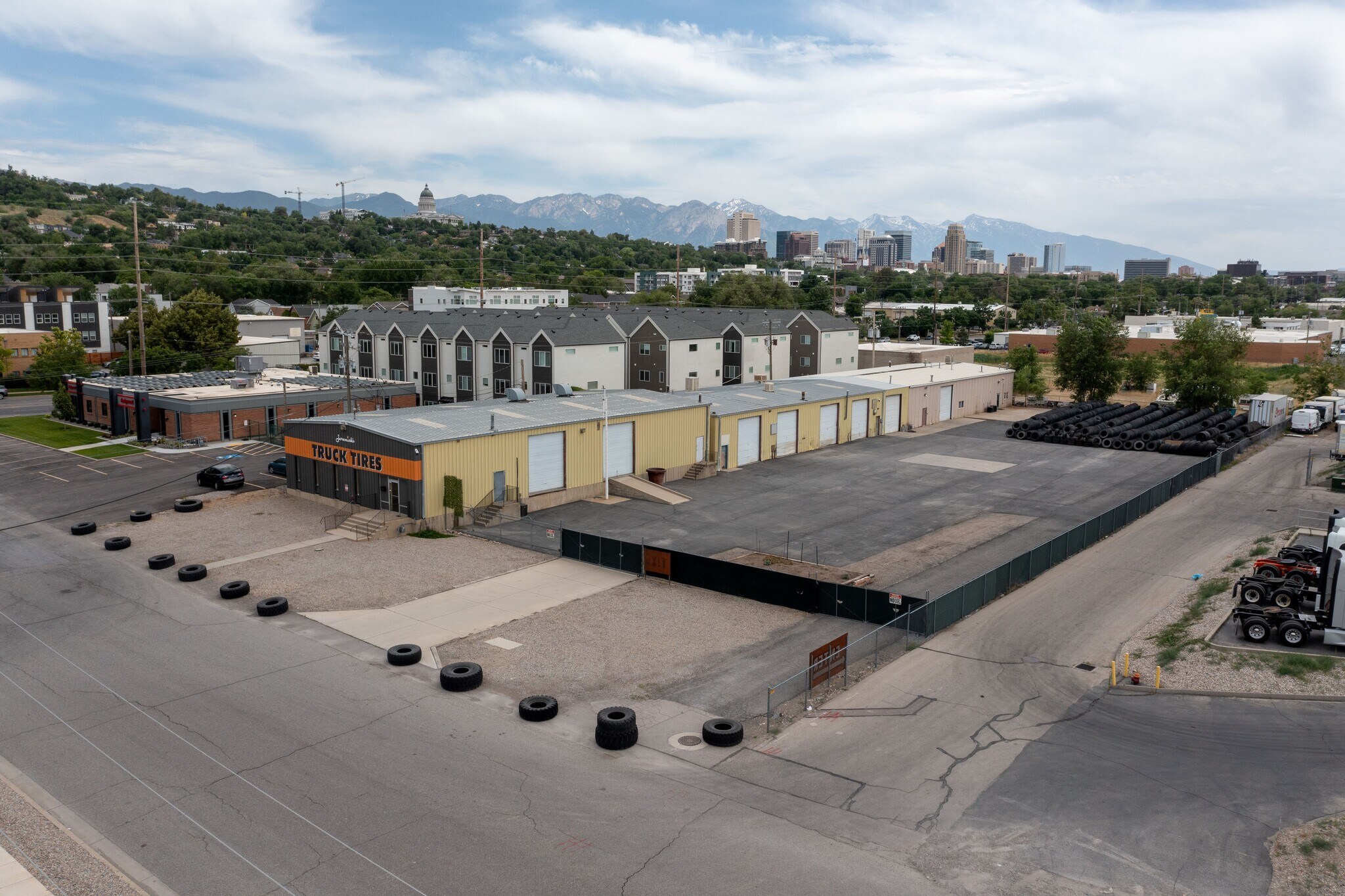 425 W 800 N, Salt Lake City, UT à louer Photo de l’immeuble– Image 1 sur 15
