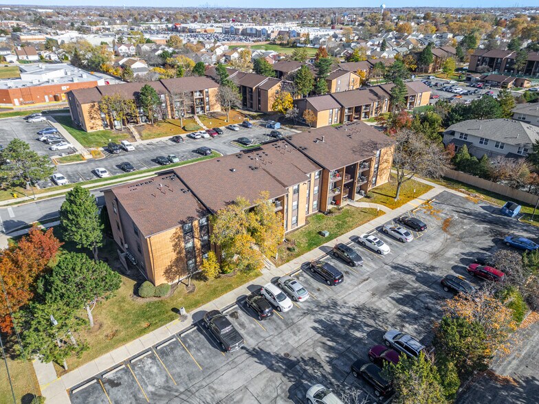 9200-9330 Hunter Dr, Orland Hills, IL à vendre - Photo de l’immeuble – Image 3 sur 16