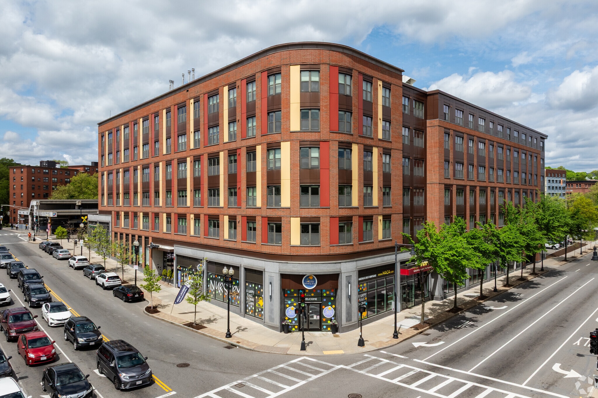 3607 Washington St, Jamaica Plain, MA à louer Photo principale– Image 1 sur 21