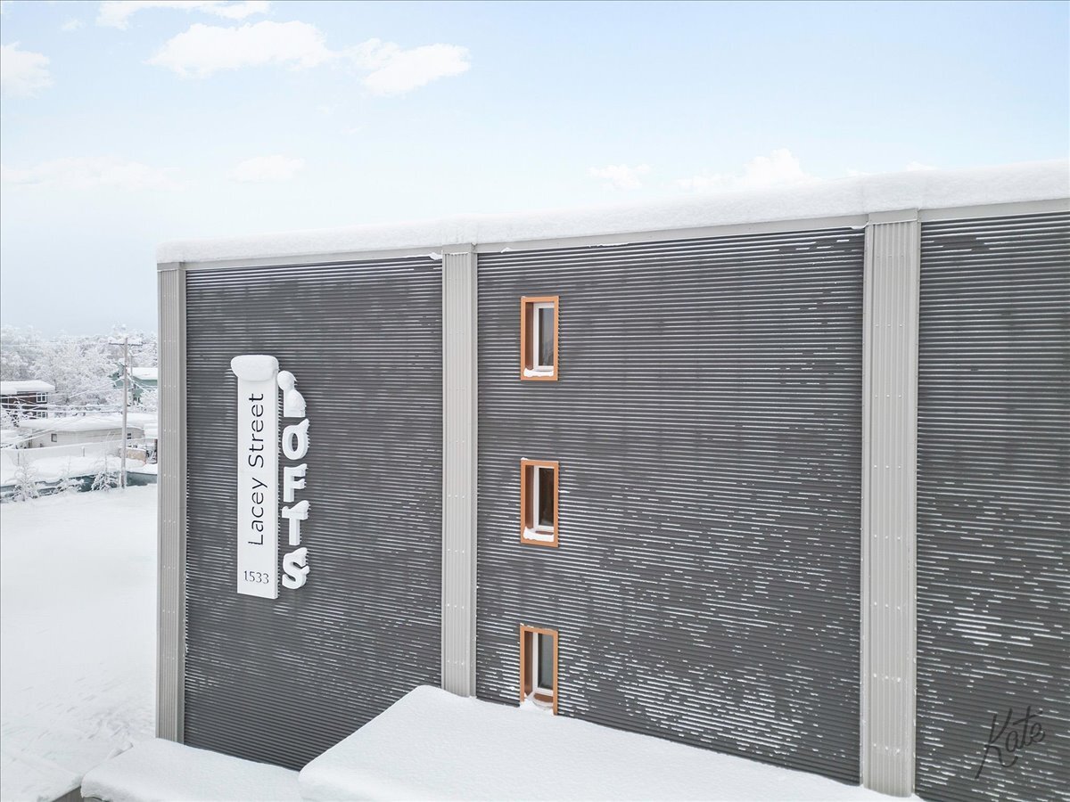 1533 Lacey St, Fairbanks, AK à vendre Photo principale– Image 1 sur 22