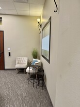4315 Windsor Centre Trl, Flower Mound, TX à louer Photo de l’immeuble– Image 2 sur 6