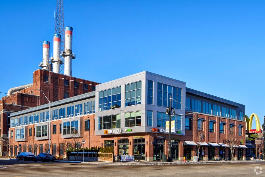 4219 Woodward Ave, Detroit, MI à louer - Photo de l’immeuble – Image 2 sur 5