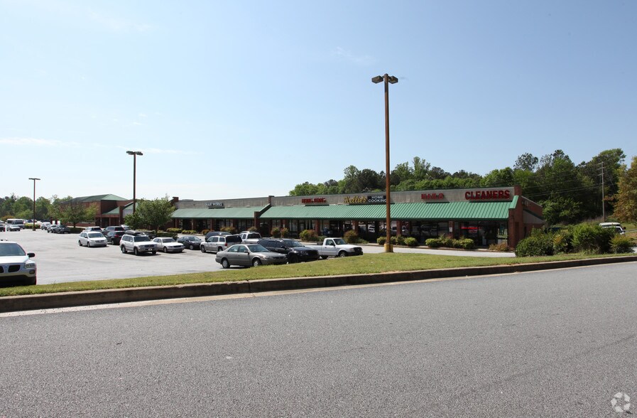 4555 Atlanta Hwy, Loganville, GA à louer - Photo de l’immeuble – Image 2 sur 4