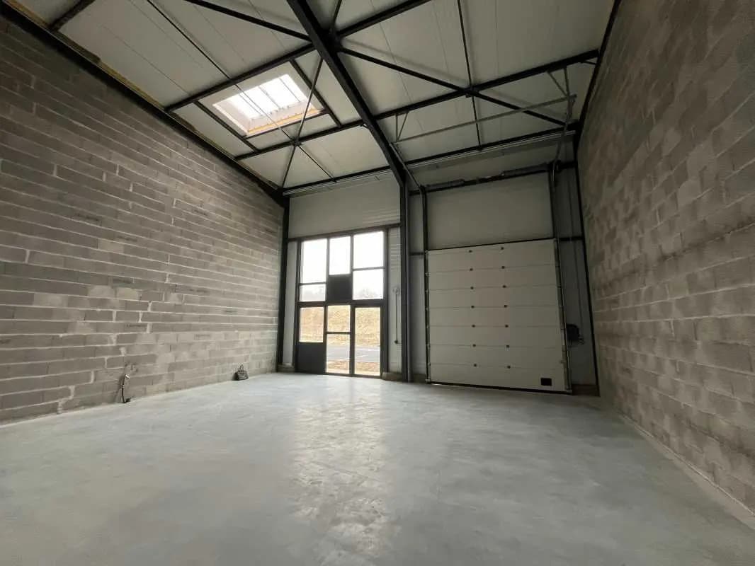 161 Allée Des Peupliers, Trévoux, Ain 01600 - Lot 601 - - Photo intérieure - Image 1 of 1