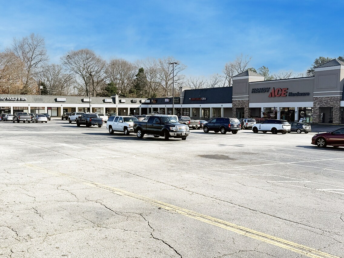 3951-3987 Lawrenceville Hwy, Tucker, GA à louer Photo principale– Image 1 sur 14