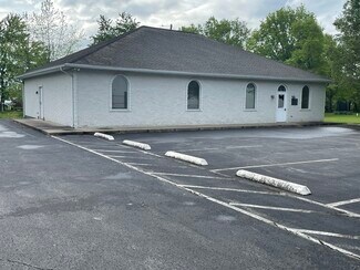 Plus de détails pour 1704 N Holmes Dr, Marion, IL - Bureau à vendre