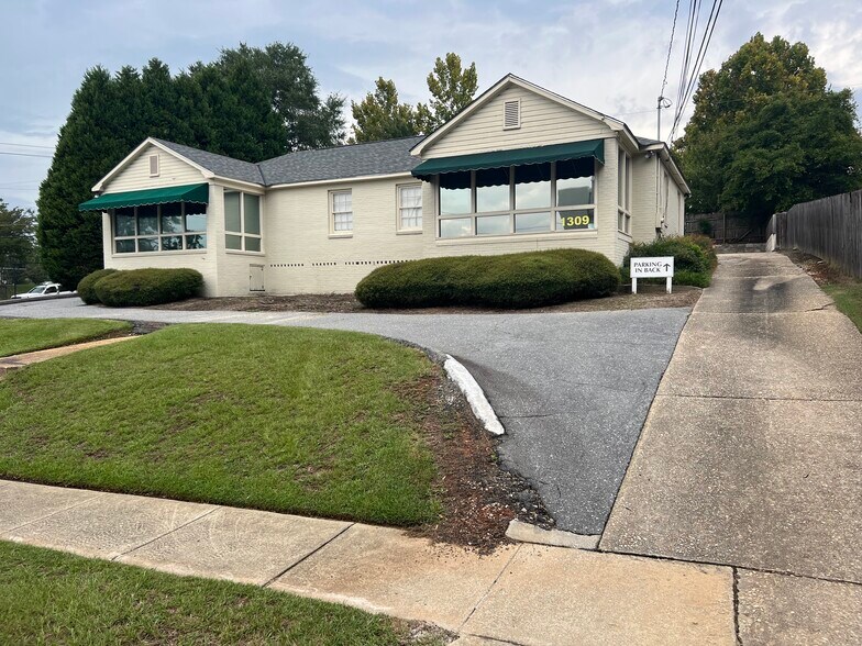 1309 Virginia St, Columbus, GA à louer - Photo principale – Image 1 sur 5