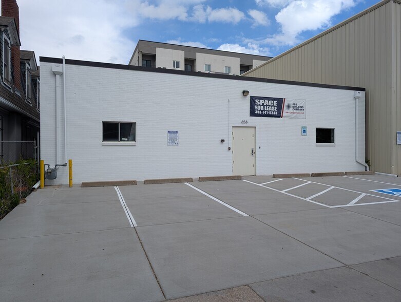 658 Kalamath St, Denver, CO à louer - Photo de l’immeuble – Image 3 sur 9