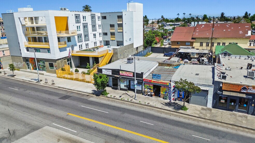 2116-2118 S Central Ave, Los Angeles, CA à vendre - Photo de l’immeuble – Image 3 sur 3