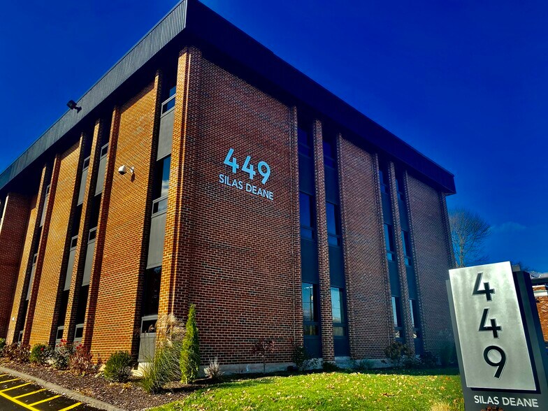 449 Silas Deane Hwy, Wethersfield, CT à louer - Photo de l’immeuble – Image 2 sur 35