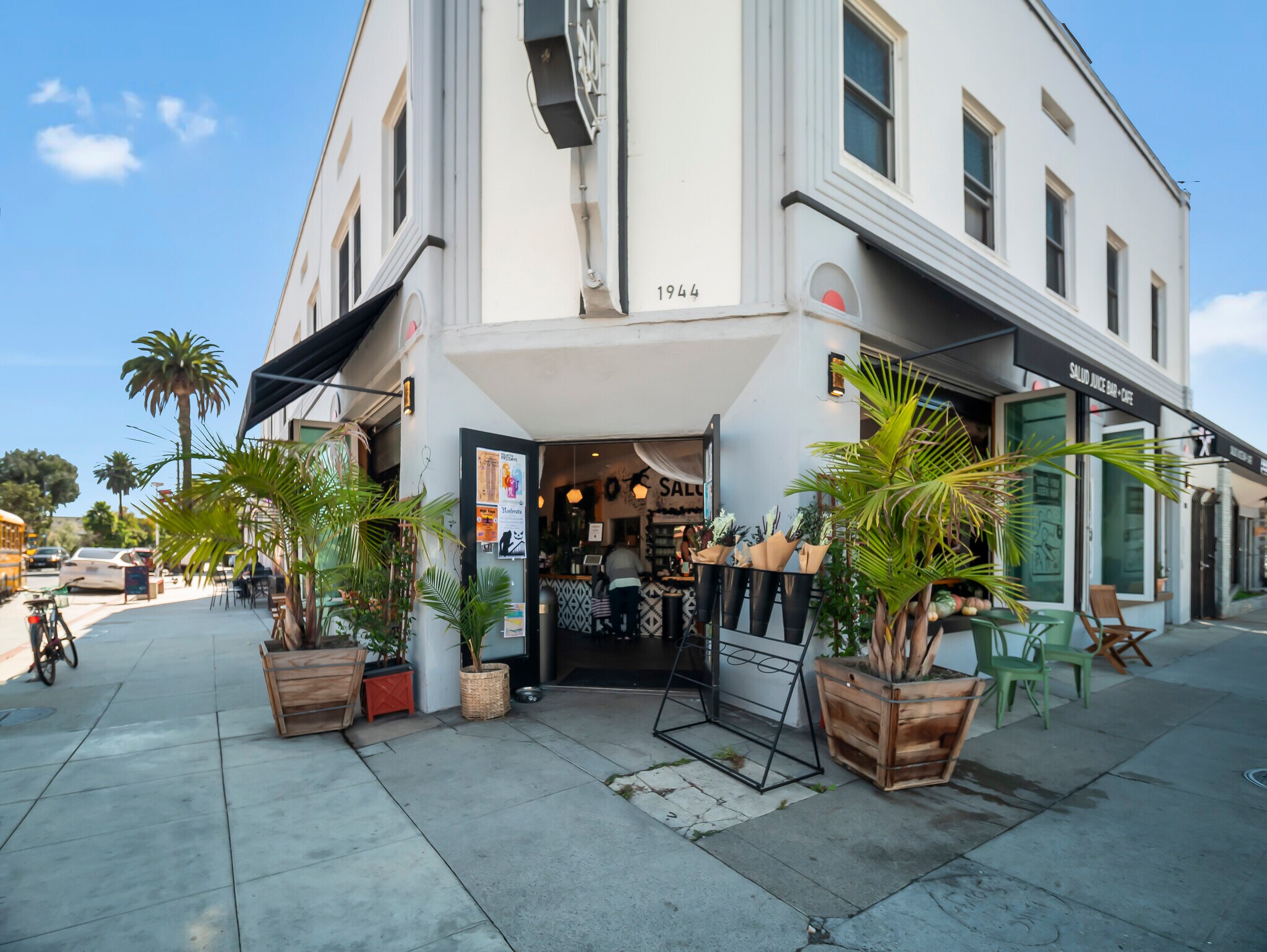 1944 E 4th St, Long Beach, CA à vendre Photo principale– Image 1 sur 31