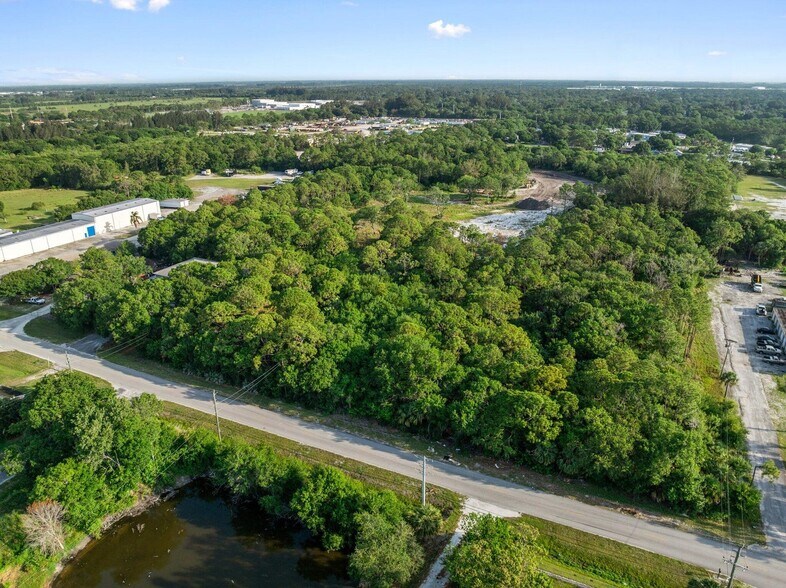 Angle Road & Metzger Rd, Fort Pierce, FL à vendre - Photo de l’immeuble – Image 2 sur 14