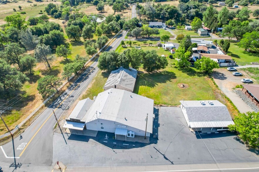 11400 Loma Rica Rd, Marysville, CA à vendre - Photo principale – Image 1 sur 52